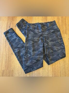 Camo Print Fabletics Leggings